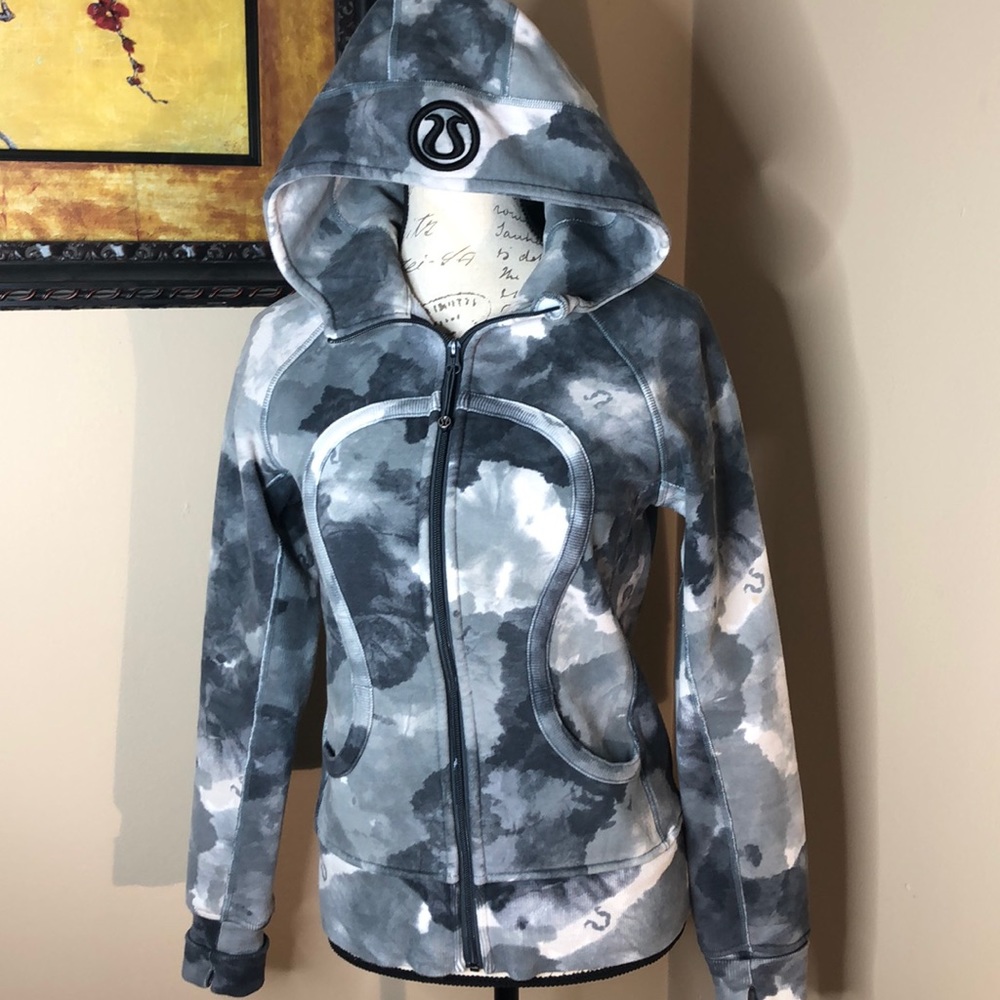 lululemon athletica Gray & White Cloudprint Zip Hoodie